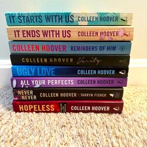 Lot of 8 Colleen Hoover Books